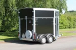 Ifor Williams HB511 Diagonal Horse Trailer - Image 3